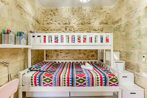 Authentic Charming Farmhouse With Pool in Gozo