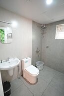 Centur Apartments