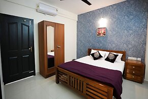 Centur Apartments