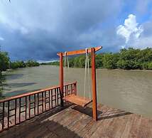 JungleBari Mangrove Resort