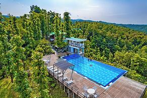 Green Peak Resorts
