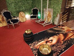 Nefri Pyramids Hotel
