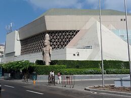 Nefri Pyramids Hotel