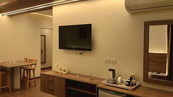 Nefri Pyramids Hotel