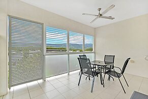 Trinity Beach Retreat With Pool and Scenic Views