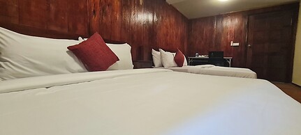 Sun&Roots Lodge Restaurant and Bar