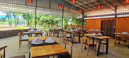Sun&Roots Lodge Restaurant and Bar