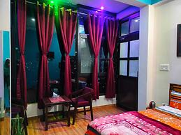 MangalMurti Himalyan Hotel