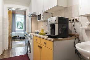 1BR Apt by Danube Millennium Mall