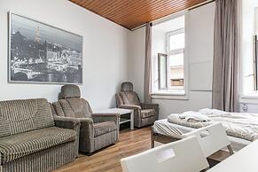 1BR Apt by Danube Millennium Mall