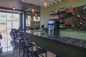 Grand Turaco Hotel
