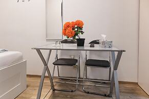 Comfortable 3BR Apt Danube Millennium