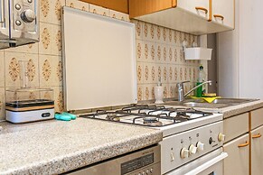 Comfortable 3BR Apt Danube Millennium