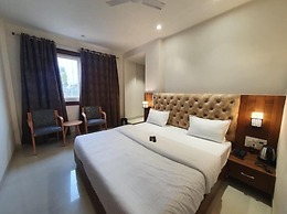 Hotel Scarlet