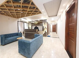 Hotel Scarlet