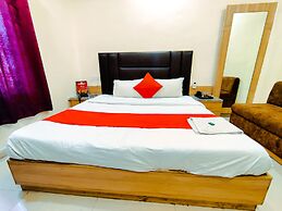 Hotel Royal Aanandam