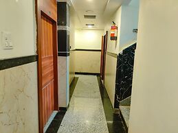Hotel Royal Aanandam