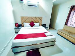 Hotel Royal Aanandam
