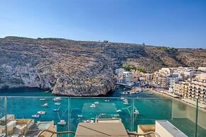 Stylish Apartment - Breathtaking Views in Xlendi
