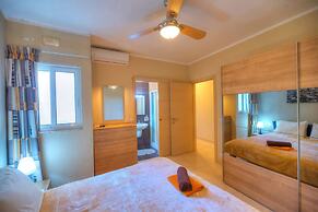 Spacious Apartment With Pool in Misrah Simar Qala