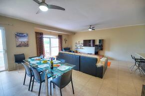 Spacious Apartment With Pool in Misrah Simar Qala