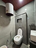 Hotel Aashiyana