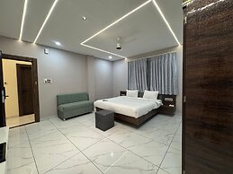 Hotel Aashiyana