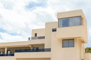 AIRSCAPE HOTEL FREE SHUTTLE ATH AIRPORT