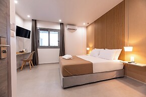 AIRSCAPE HOTEL FREE SHUTTLE ATH AIRPORT