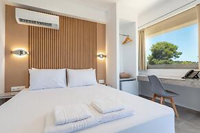 AIRSCAPE HOTEL FREE SHUTTLE ATH AIRPORT