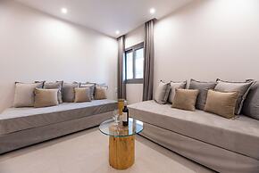 AIRSCAPE HOTEL FREE SHUTTLE ATH AIRPORT