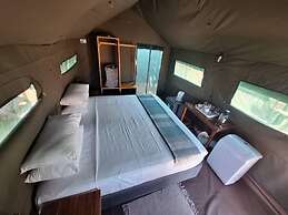 RiverScape Inn Tented Guest House