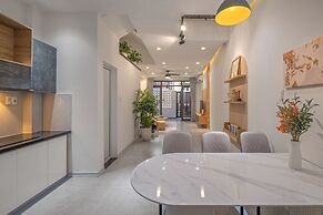 N to M Cozy House