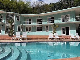 Toraille Waterfall Villas