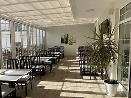 Mervin Hotel