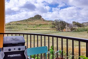 Gozo Escape With Balcony BBQ Peaceful Views