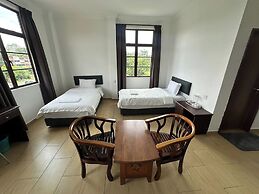 Glistar Hotel