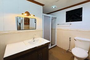 Mountain Transient Lodge