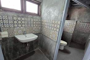 Sukhum Huai Khwang Guest House