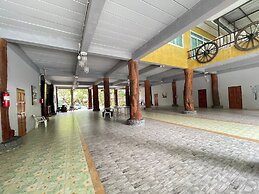 Saksaitarn Resort