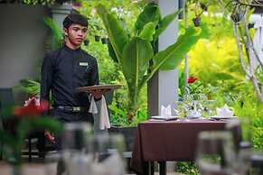 Angkor Home 27