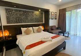 Angkor Home 27