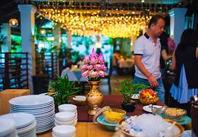 Angkor Home 27