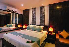 Angkor Home 27
