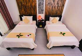 Angkor Home 27