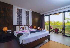 Angkor Home 27