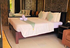 Angkor Home 27