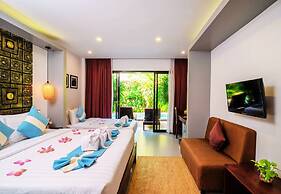 Angkor Home 27
