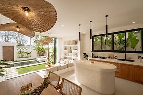 Villa Semilir Uluwatu