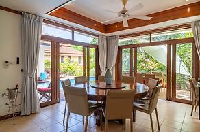 4BR Villa beach walking distance KBR44